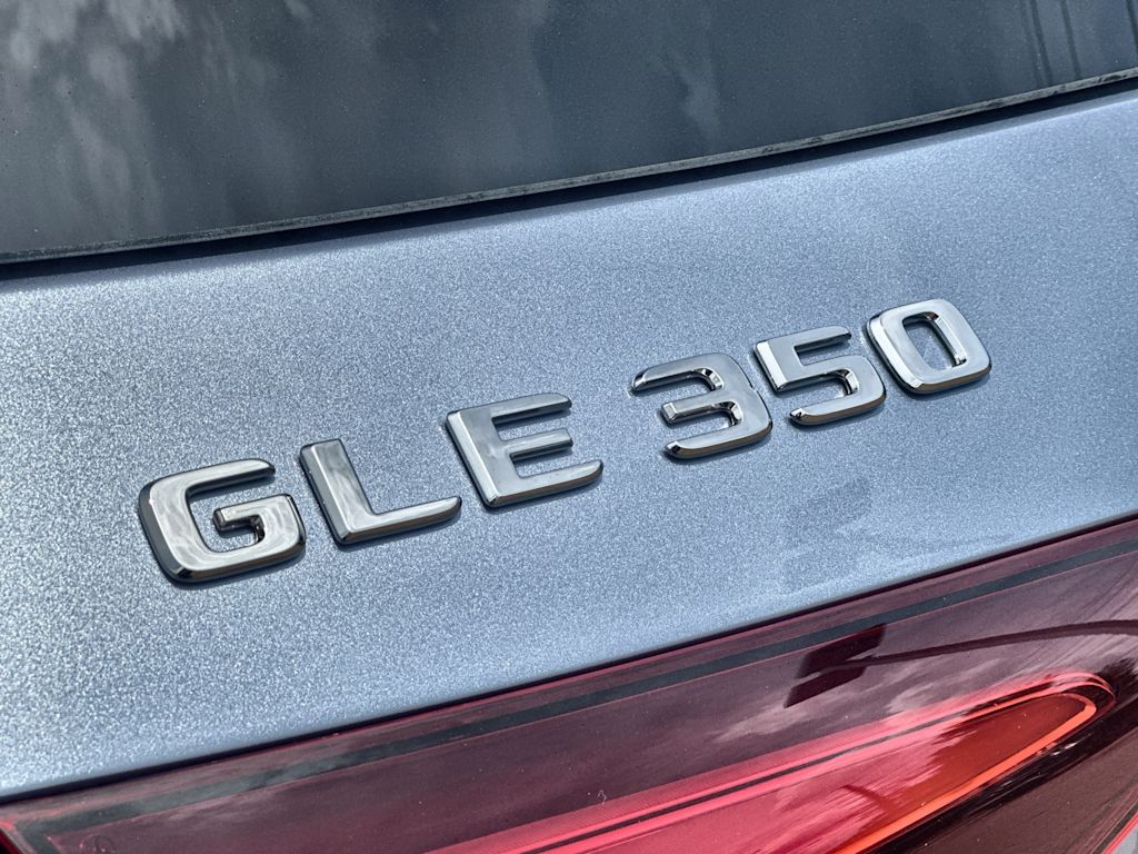 Thumbnail: 2026 Mercedes-Benz GLE - 7