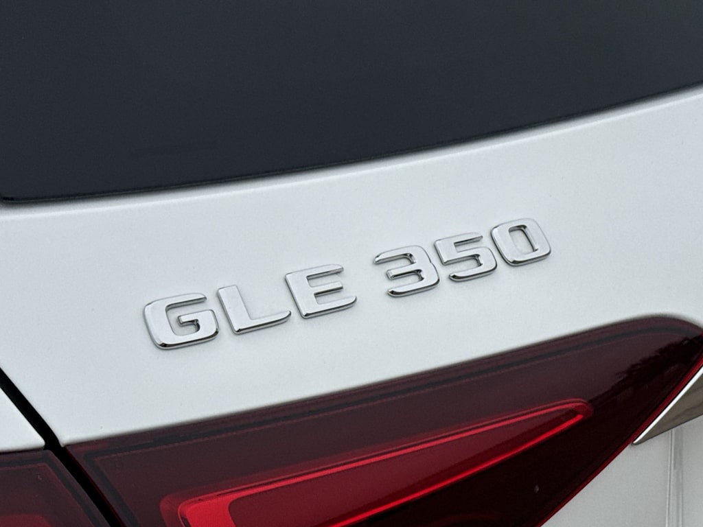 Thumbnail: 2026 Mercedes-Benz GLE - 22