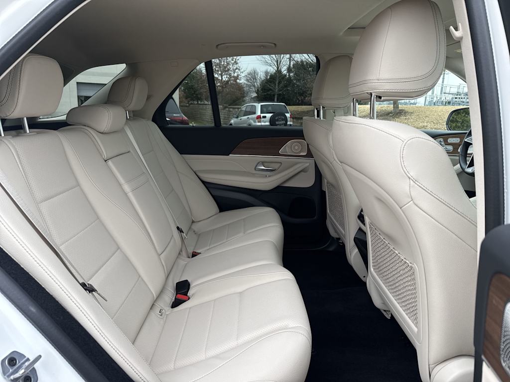 Thumbnail: 2026 Mercedes-Benz GLE - 25