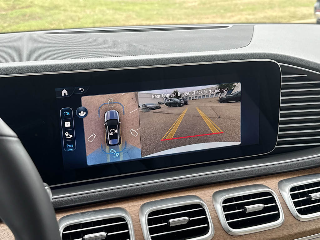 Thumbnail: 2026 Mercedes-Benz GLE - 14