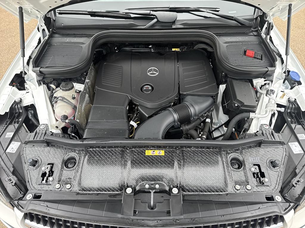 Thumbnail: 2026 Mercedes-Benz GLE - 9