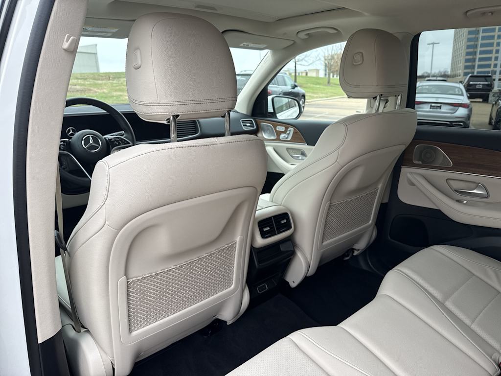 Thumbnail: 2026 Mercedes-Benz GLE - 13