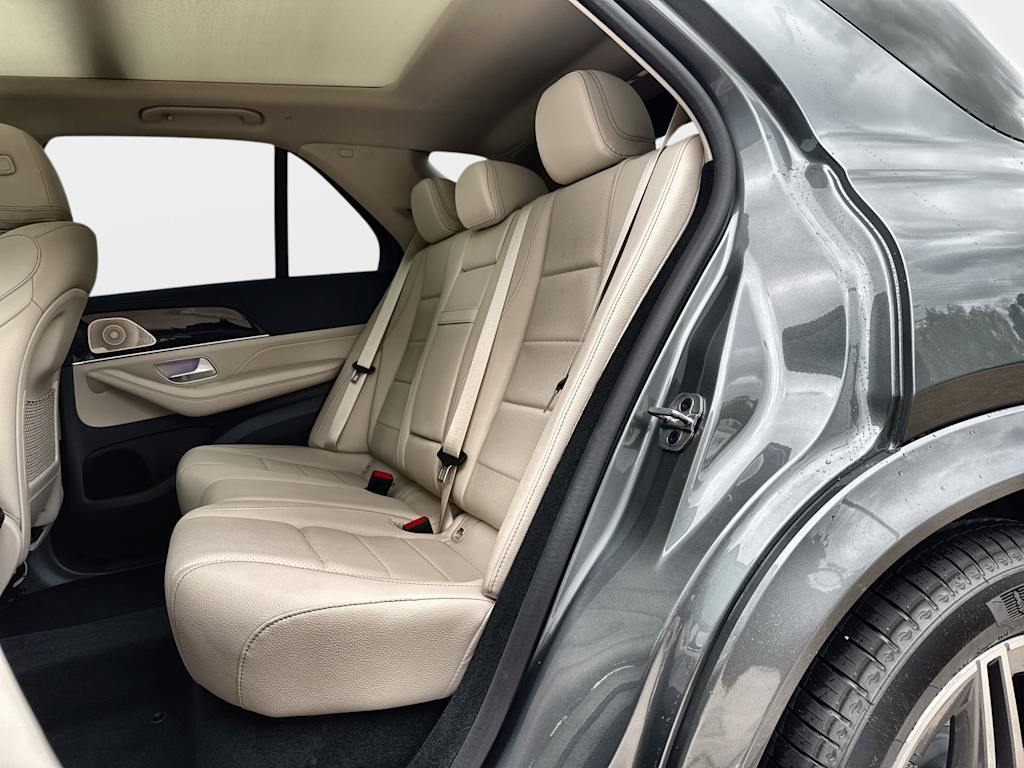 Thumbnail: 2026 Mercedes-Benz GLE - 13
