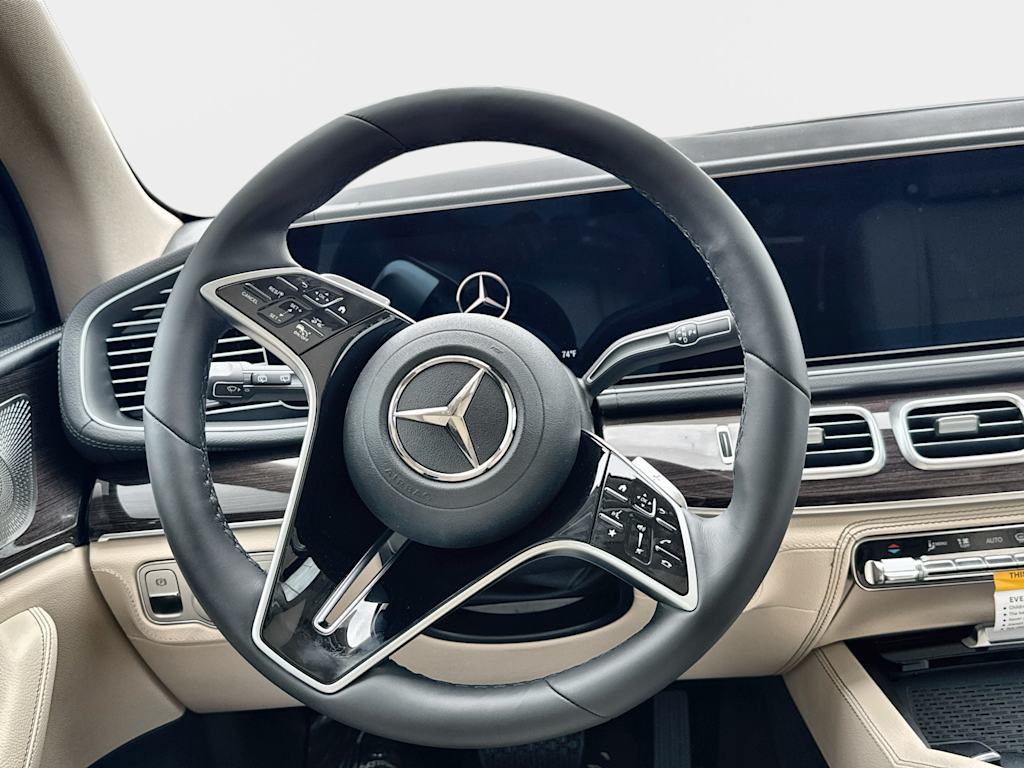 Thumbnail: 2026 Mercedes-Benz GLE - 10