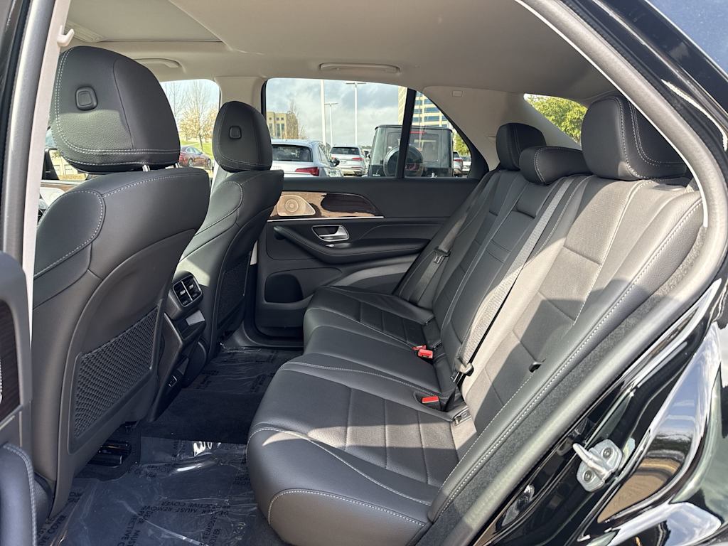 Thumbnail: 2026 Mercedes-Benz GLE - 25