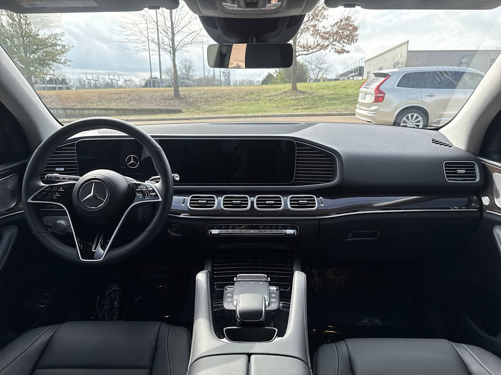 Thumbnail: 2026 Mercedes-Benz GLE - 2