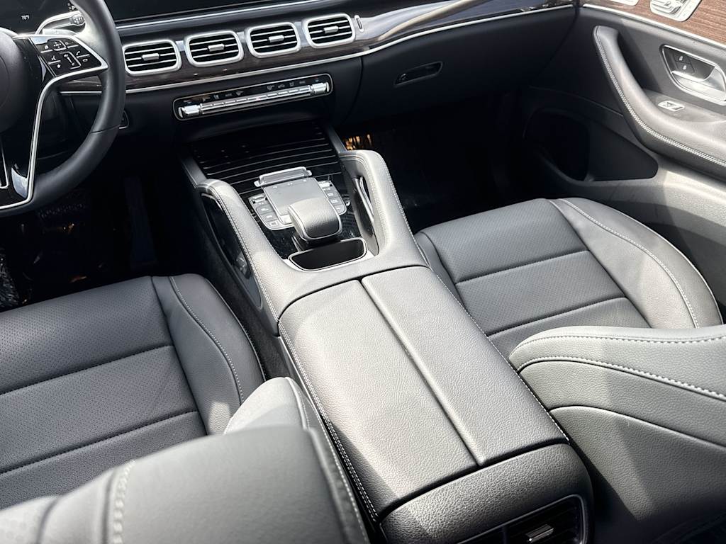 Thumbnail: 2026 Mercedes-Benz GLE - 15