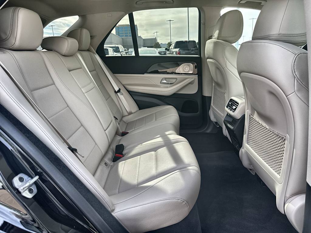 Thumbnail: 2026 Mercedes-Benz GLE - 25