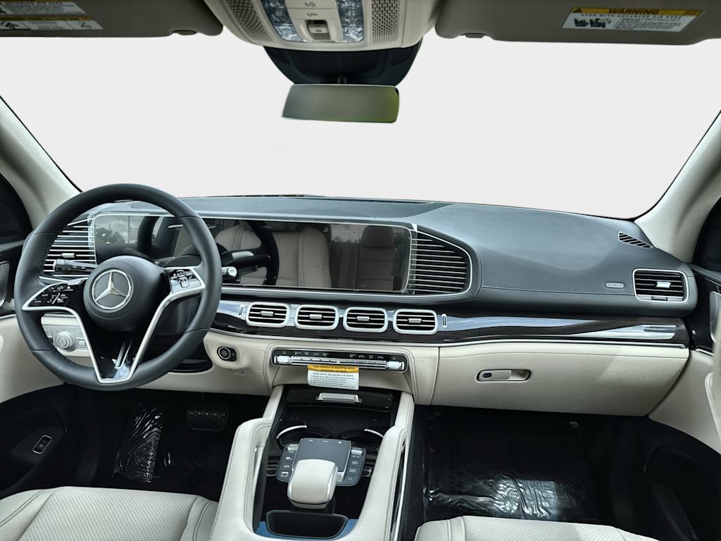 Thumbnail: 2026 Mercedes-Benz GLE - 2