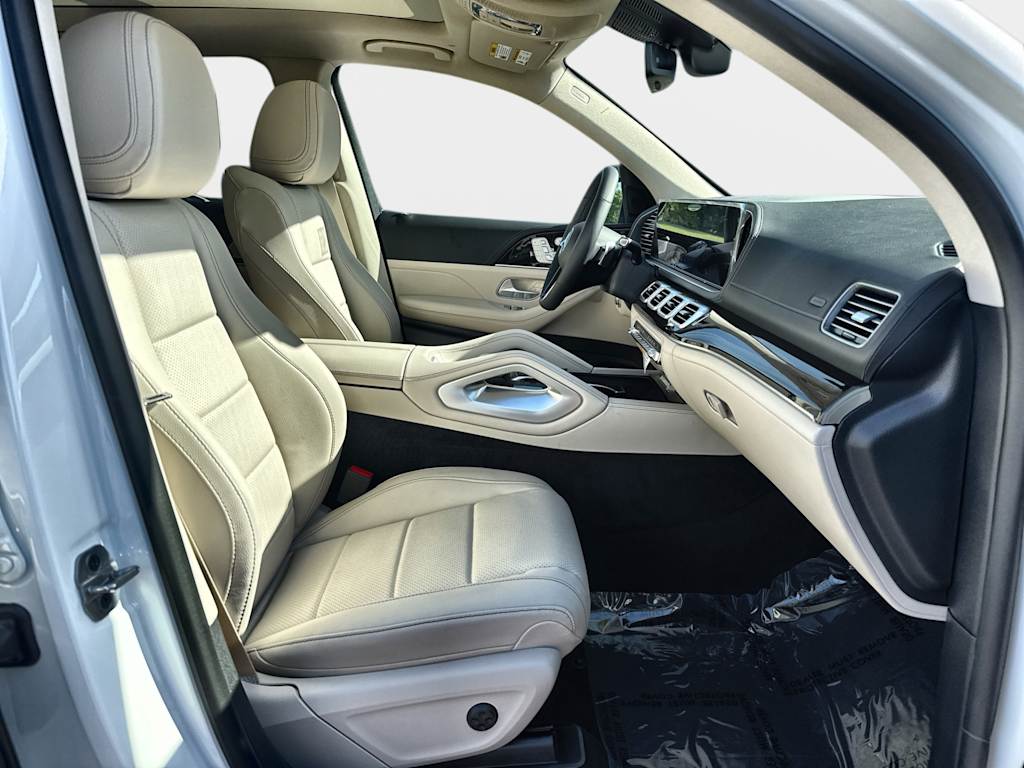 Thumbnail: 2026 Mercedes-Benz GLE - 21