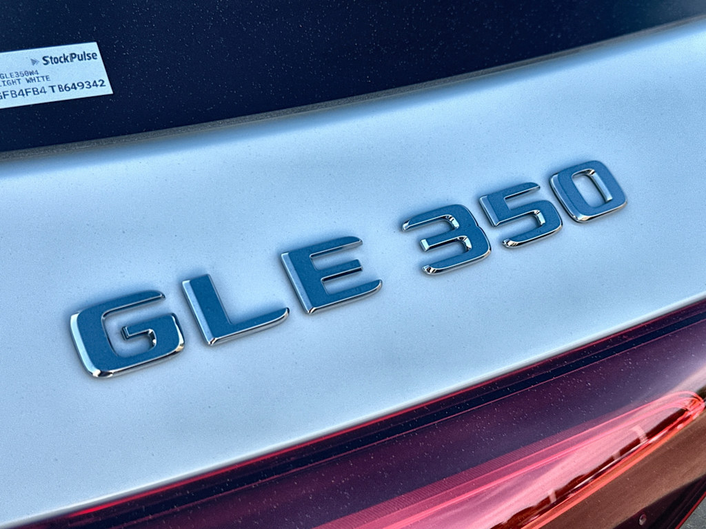 Thumbnail: 2026 Mercedes-Benz GLE - 7