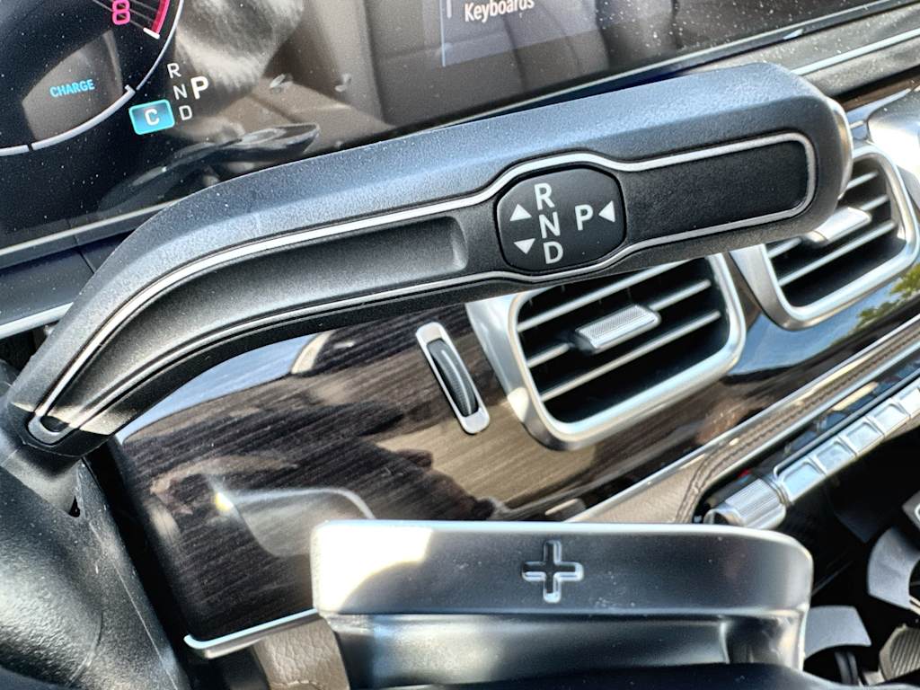 Thumbnail: 2026 Mercedes-Benz GLE - 27