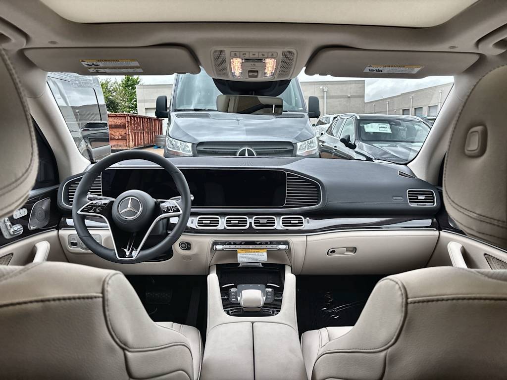 Thumbnail: 2026 Mercedes-Benz GLE - 2