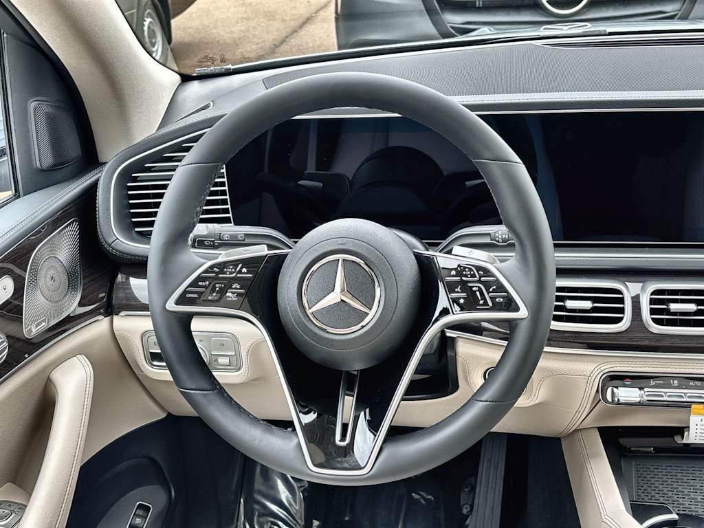 Thumbnail: 2026 Mercedes-Benz GLE - 10