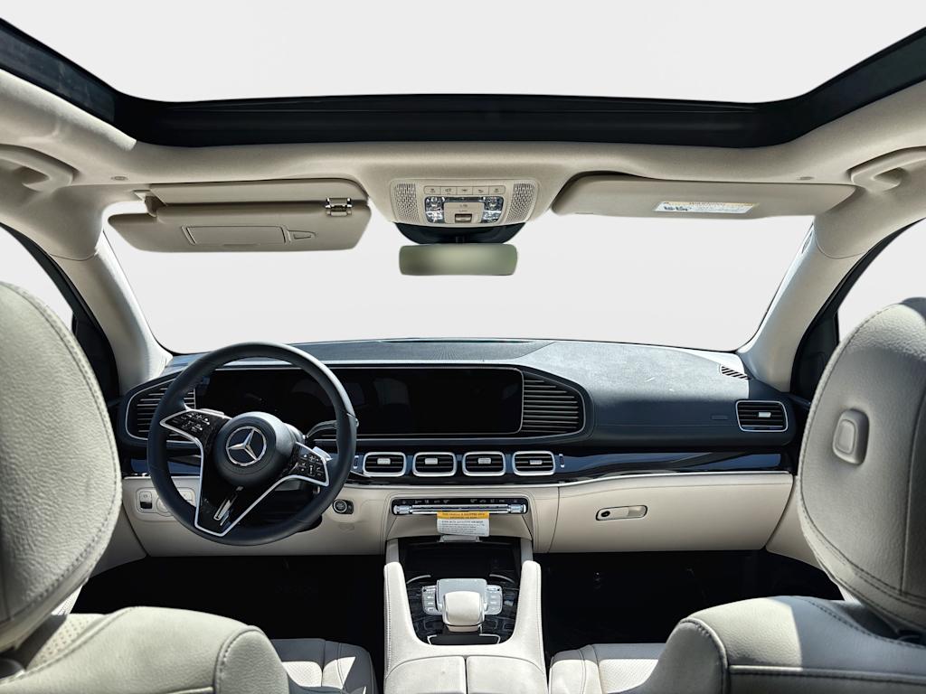 Thumbnail: 2026 Mercedes-Benz GLE - 2