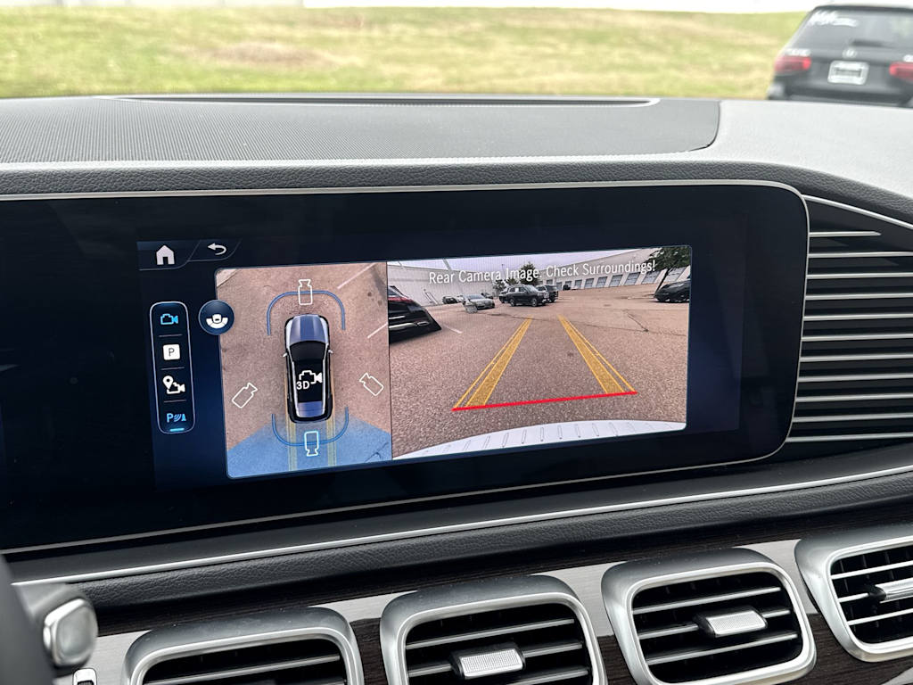 Thumbnail: 2026 Mercedes-Benz GLE - 14