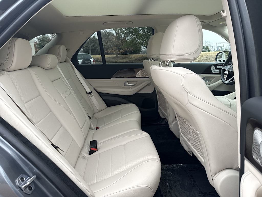 Thumbnail: 2026 Mercedes-Benz GLE - 25