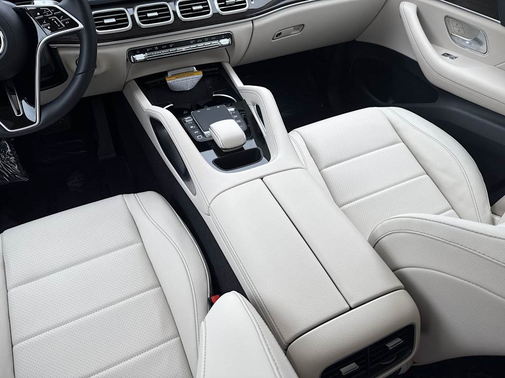 Thumbnail: 2026 Mercedes-Benz GLE - 15