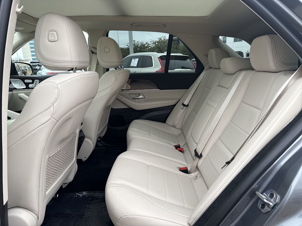 Thumbnail: 2026 Mercedes-Benz GLE - 24