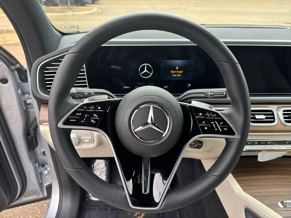 Thumbnail: 2026 Mercedes-Benz GLE - 10