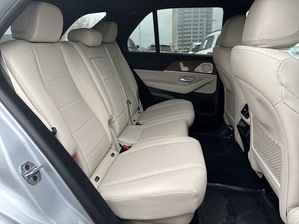 Thumbnail: 2026 Mercedes-Benz GLE - 25