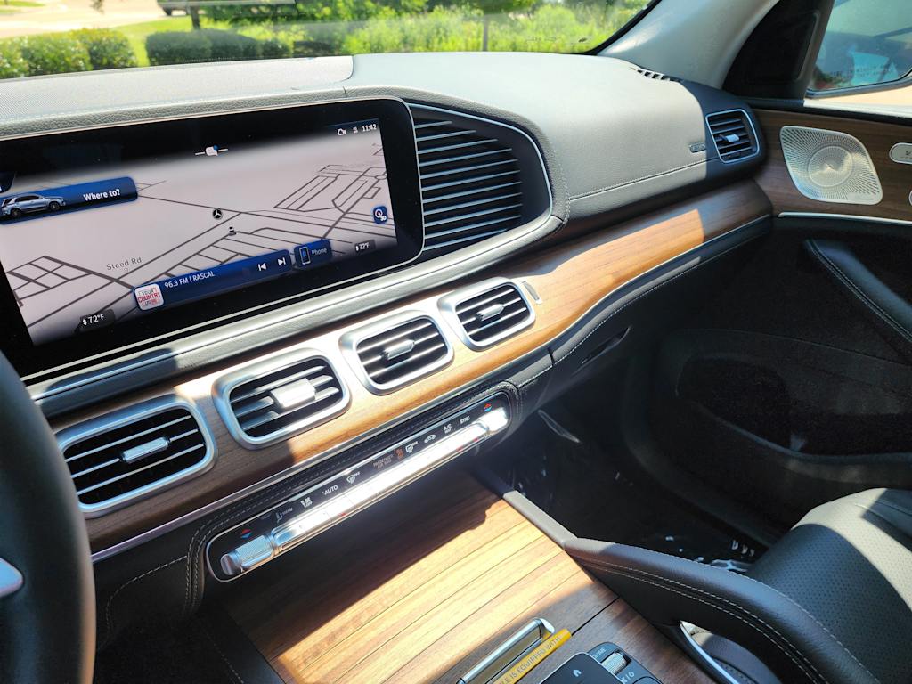 Thumbnail: 2025 Mercedes-Benz GLE - 22