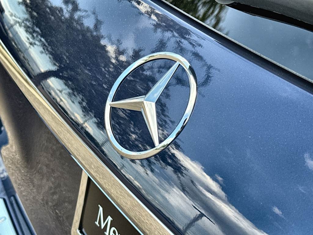 Thumbnail: 2026 Mercedes-Benz GLE - 14