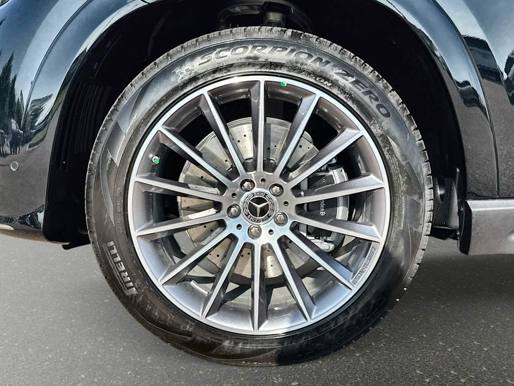 Thumbnail: 2026 Mercedes-Benz GLE - 7