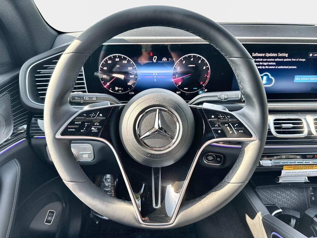 Thumbnail: 2026 Mercedes-Benz GLE - 9