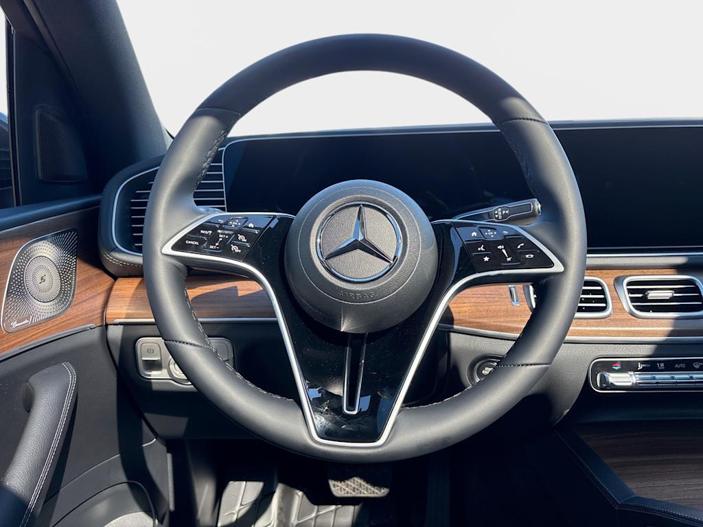 Thumbnail: 2026 Mercedes-Benz GLE - 10