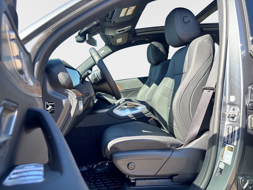 Thumbnail: 2026 Mercedes-Benz GLE - 11