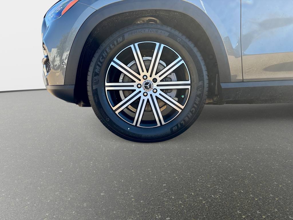 Thumbnail: 2026 Mercedes-Benz GLE - 8