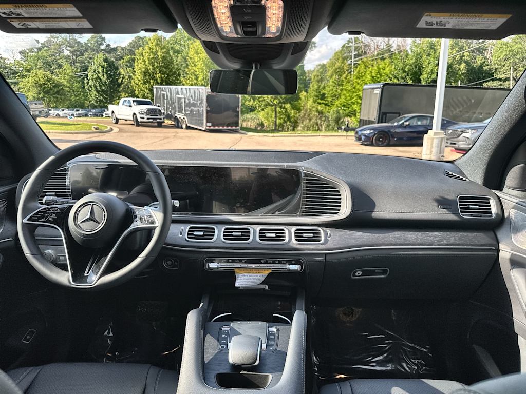 Thumbnail: 2026 Mercedes-Benz GLE - 2