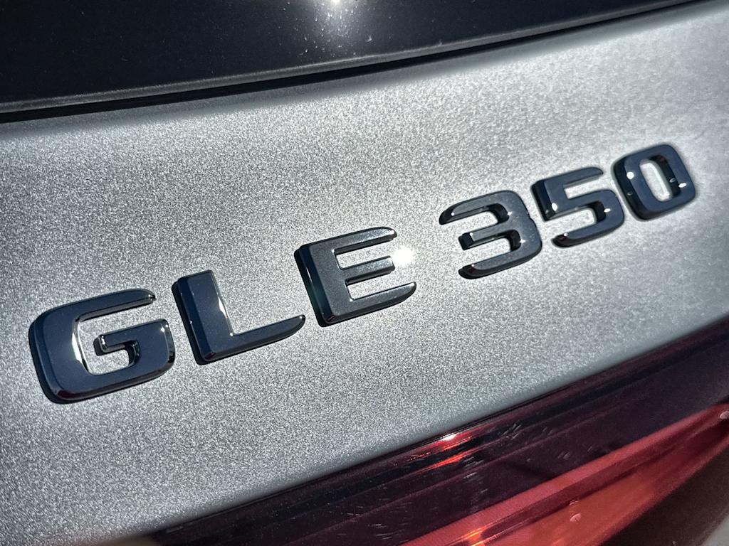 Thumbnail: 2026 Mercedes-Benz GLE - 7