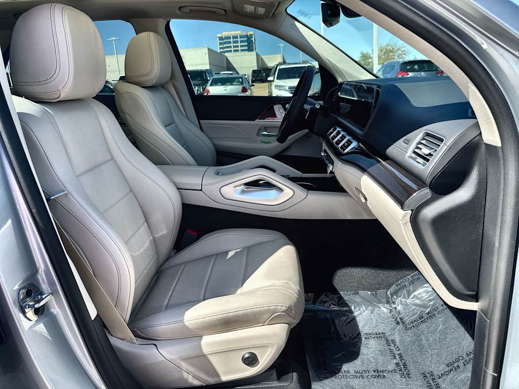 Thumbnail: 2026 Mercedes-Benz GLE - 20