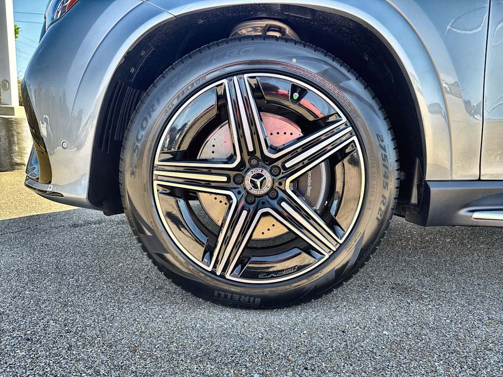 Thumbnail: 2026 Mercedes-Benz GLE - 8