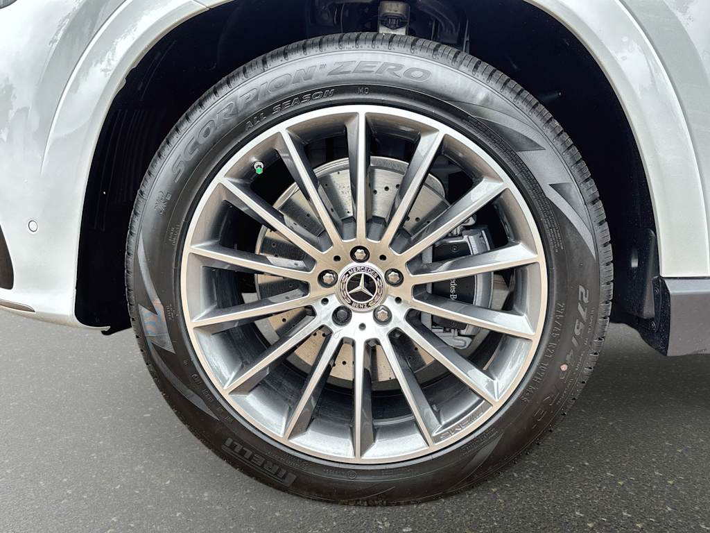 Thumbnail: 2026 Mercedes-Benz GLE - 8