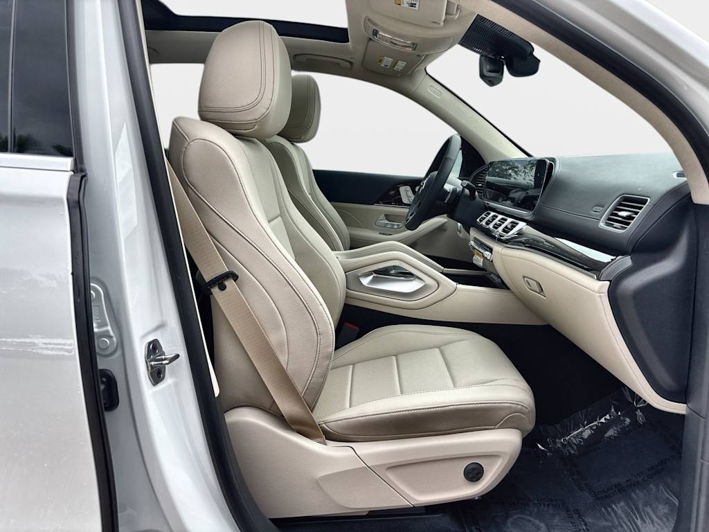 Thumbnail: 2026 Mercedes-Benz GLE - 20