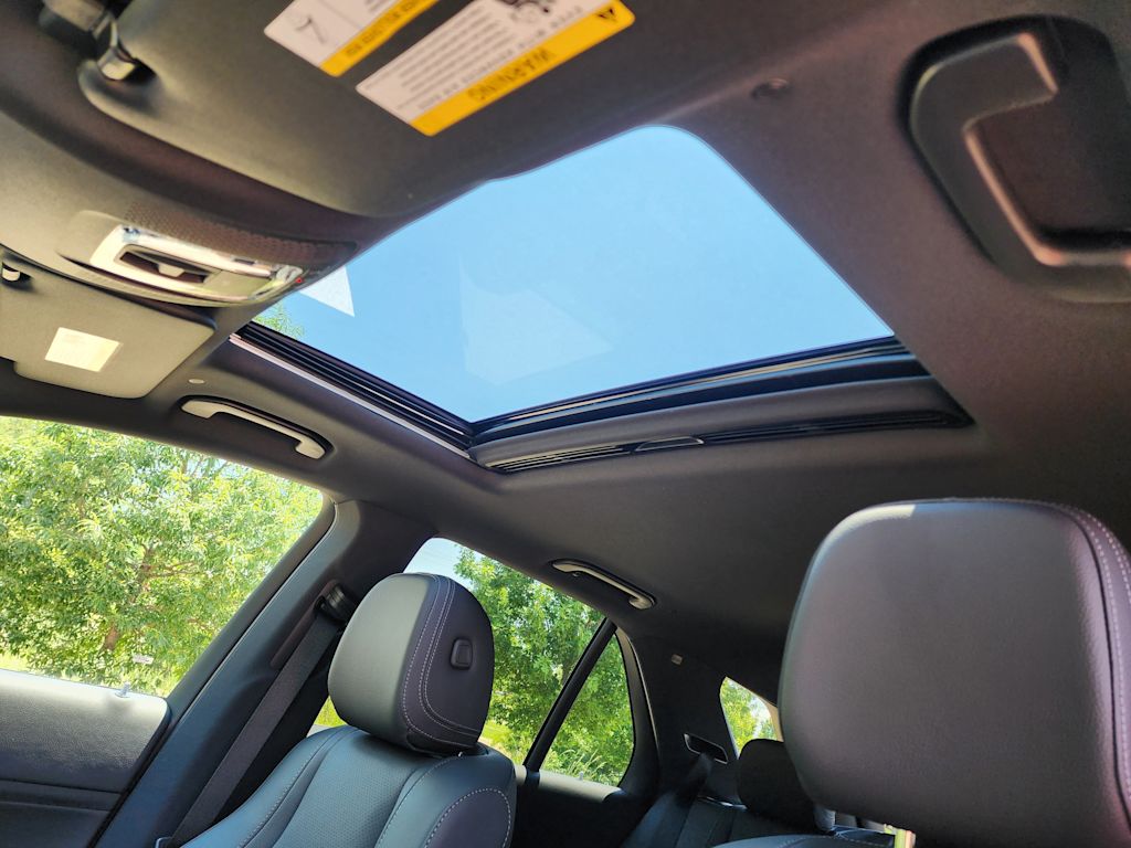 Thumbnail: 2025 Mercedes-Benz GLE - 18