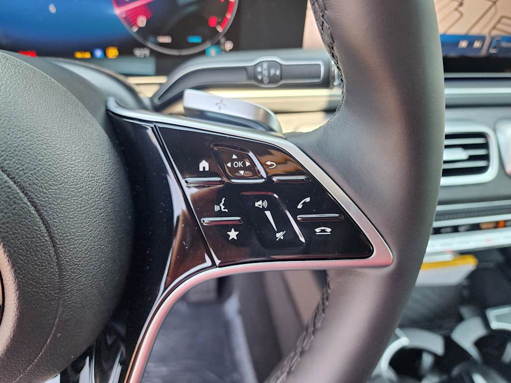 Thumbnail: 2025 Mercedes-Benz GLE - 23