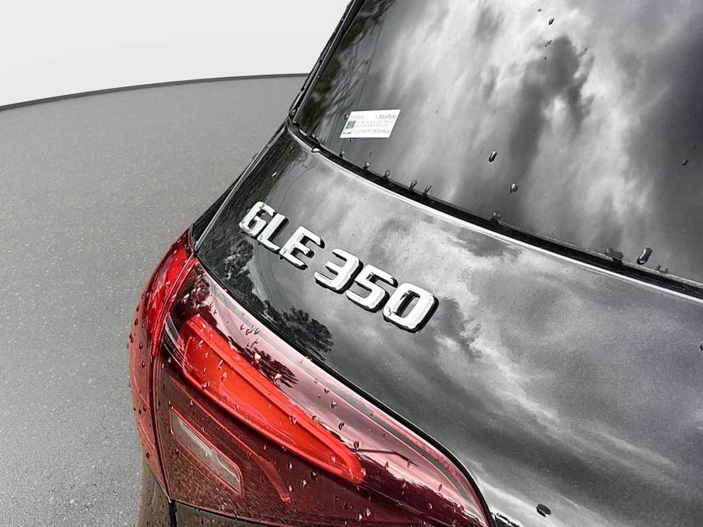 Thumbnail: 2026 Mercedes-Benz GLE - 7
