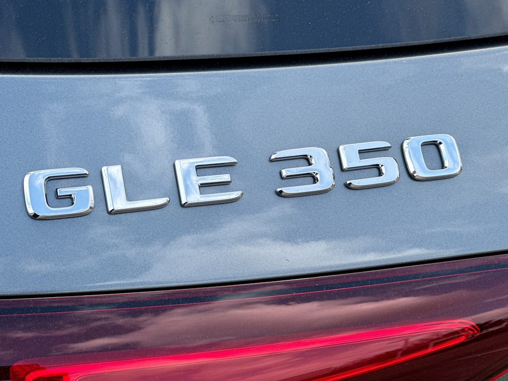 Thumbnail: 2026 Mercedes-Benz GLE - 7