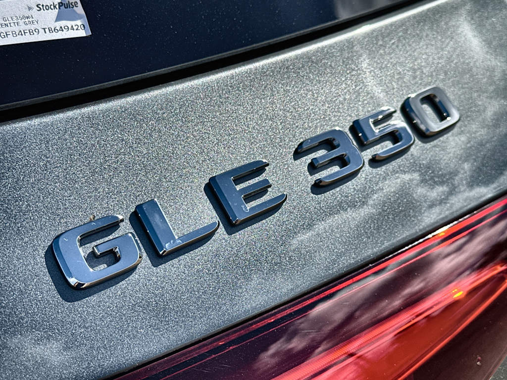 Thumbnail: 2026 Mercedes-Benz GLE - 7