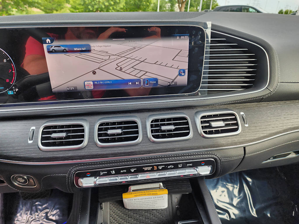 Thumbnail: 2025 Mercedes-Benz GLE - 13