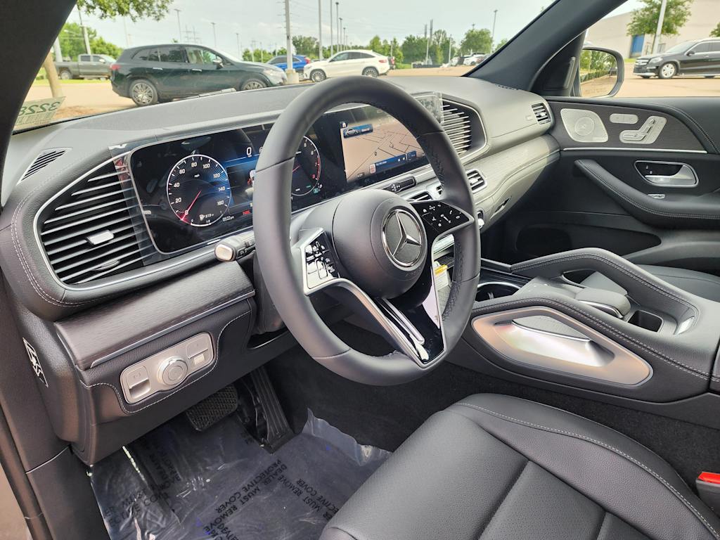 Thumbnail: 2025 Mercedes-Benz GLE - 7