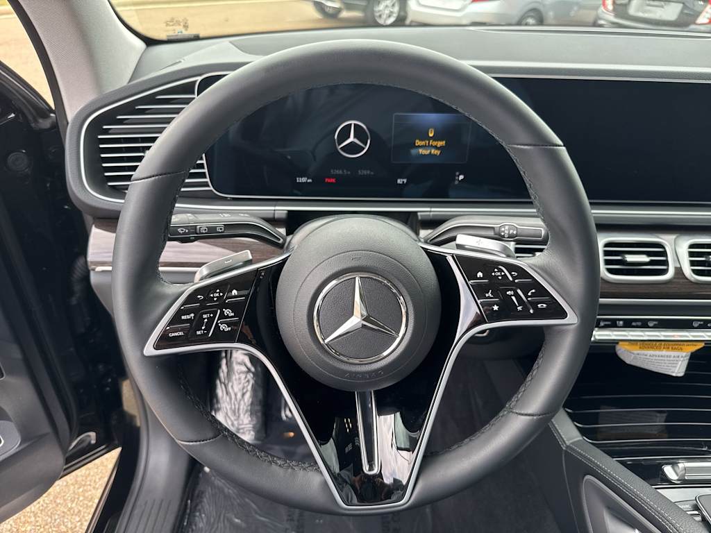 Thumbnail: 2026 Mercedes-Benz GLE - 10