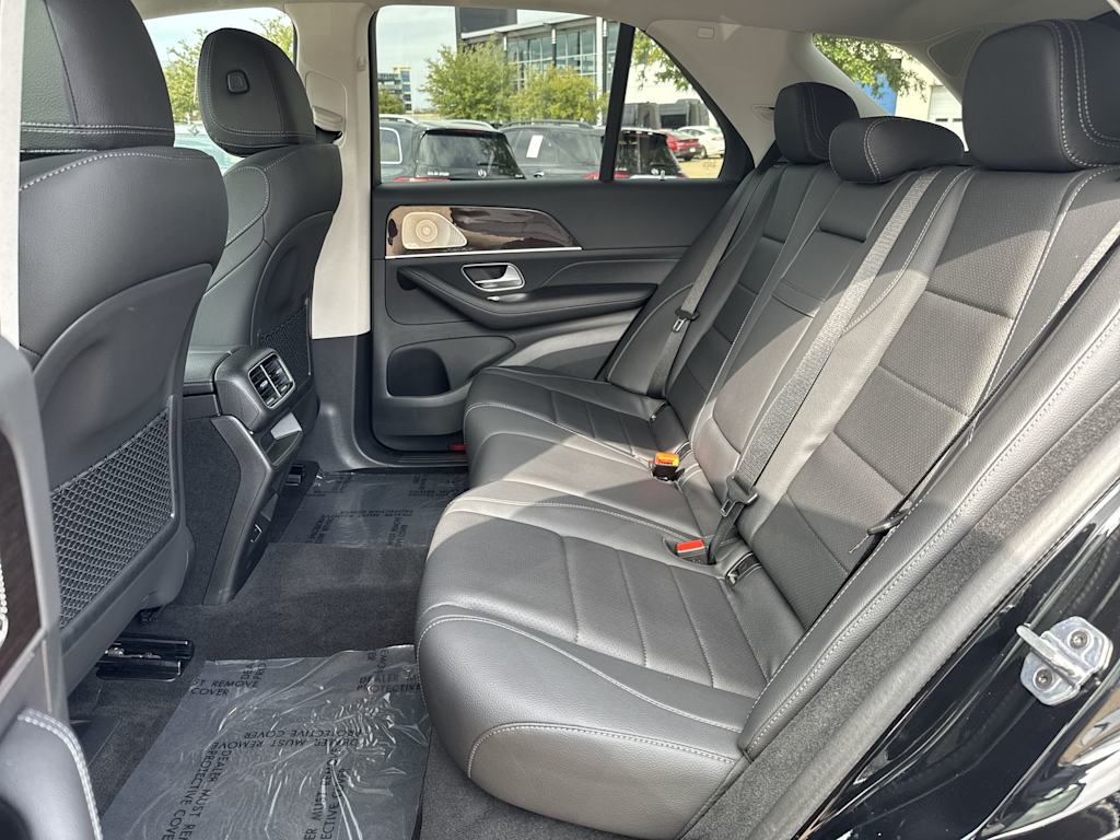 Thumbnail: 2026 Mercedes-Benz GLE - 25