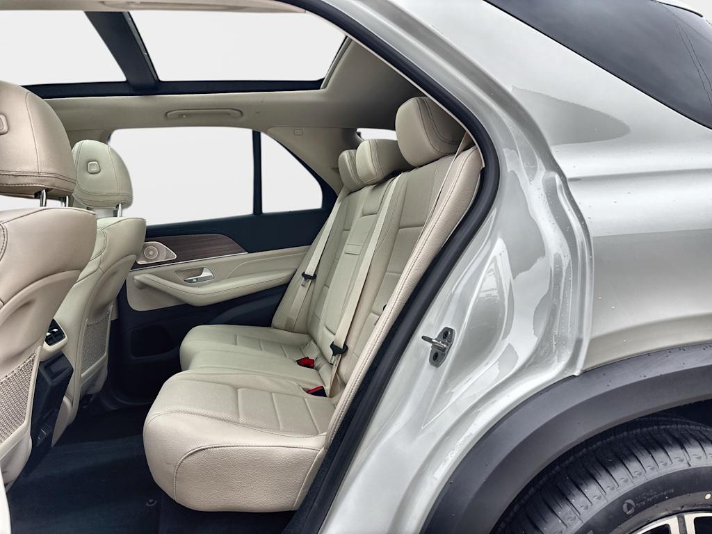 Thumbnail: 2026 Mercedes-Benz GLE - 13