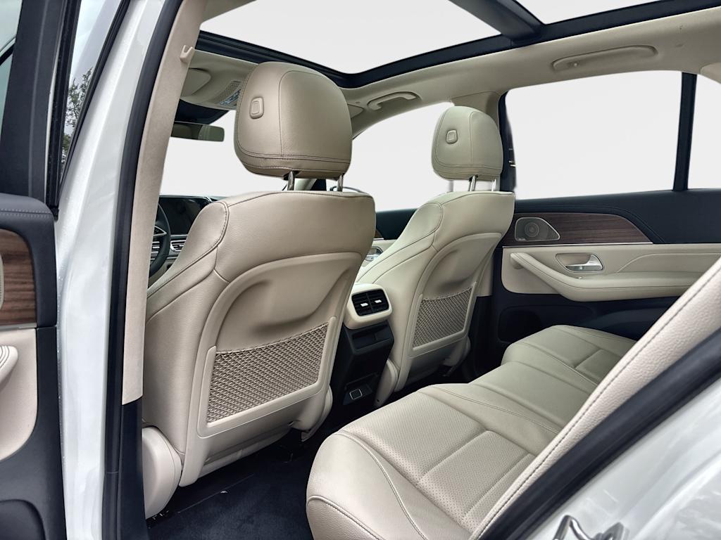 Thumbnail: 2026 Mercedes-Benz GLE - 24