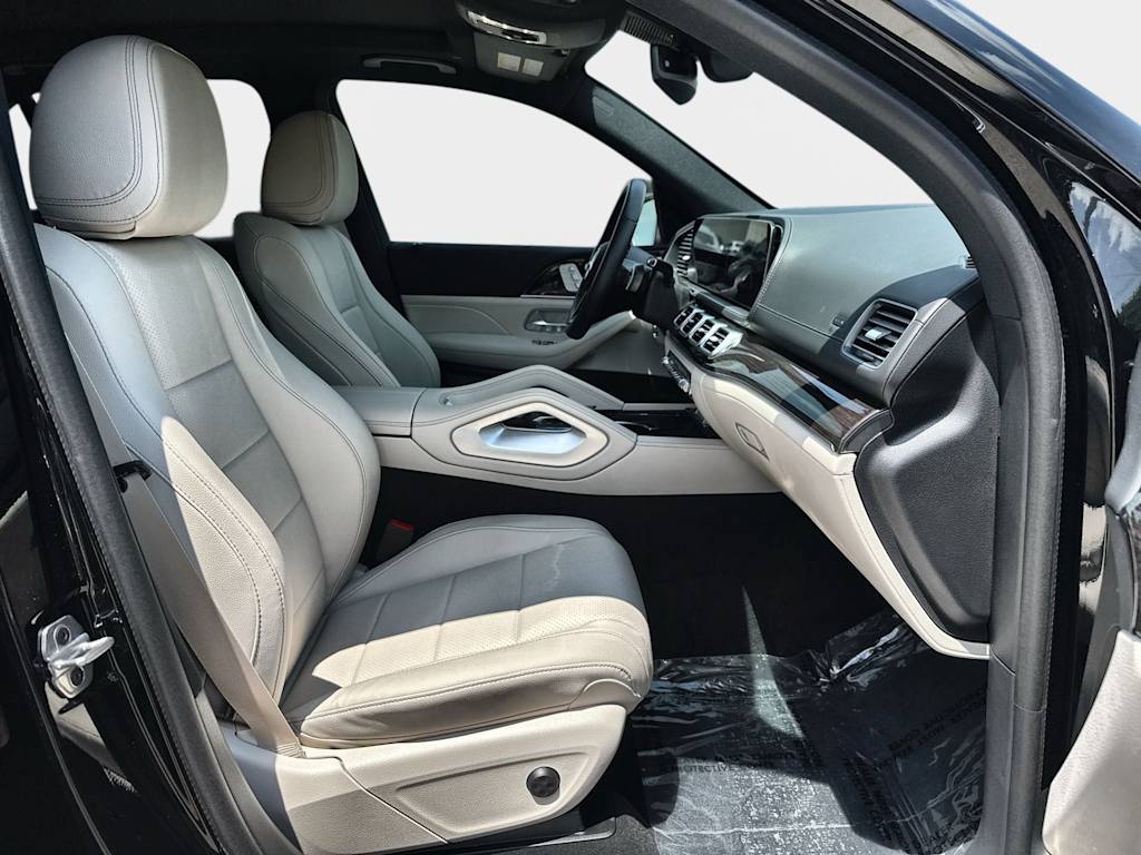 Thumbnail: 2026 Mercedes-Benz GLE - 21
